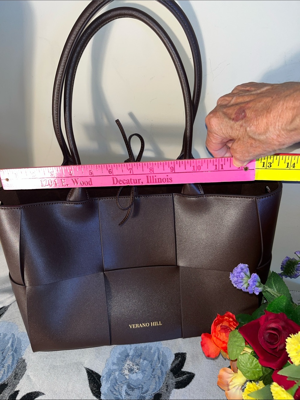 Verano Hill Karina Wood or Chocolate Brown Woven Medium Tote Bag - Picture 3 of 9